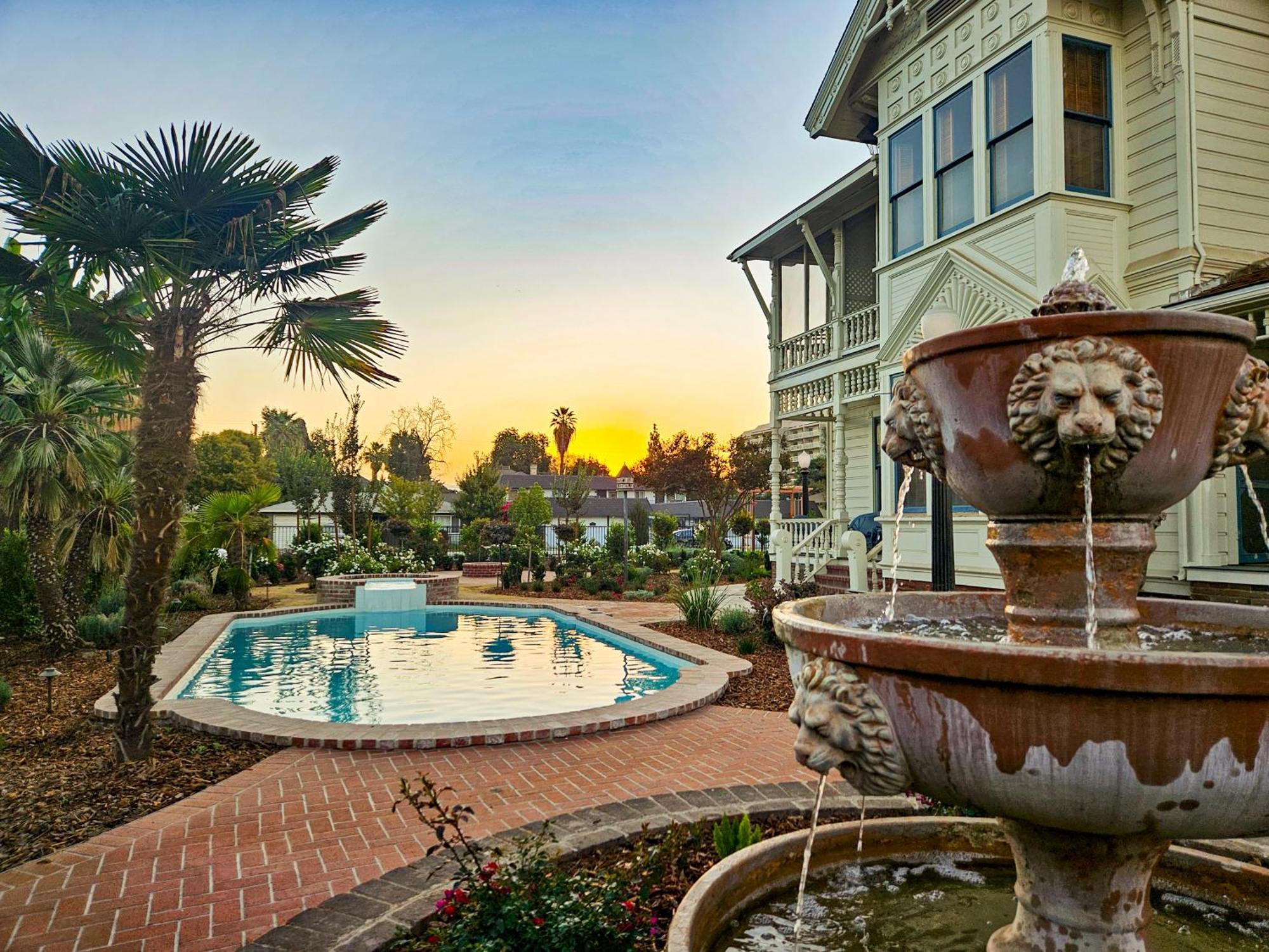 The Jd Hyde Historic Inn ไวเซเลีย ภายนอก รูปภาพ