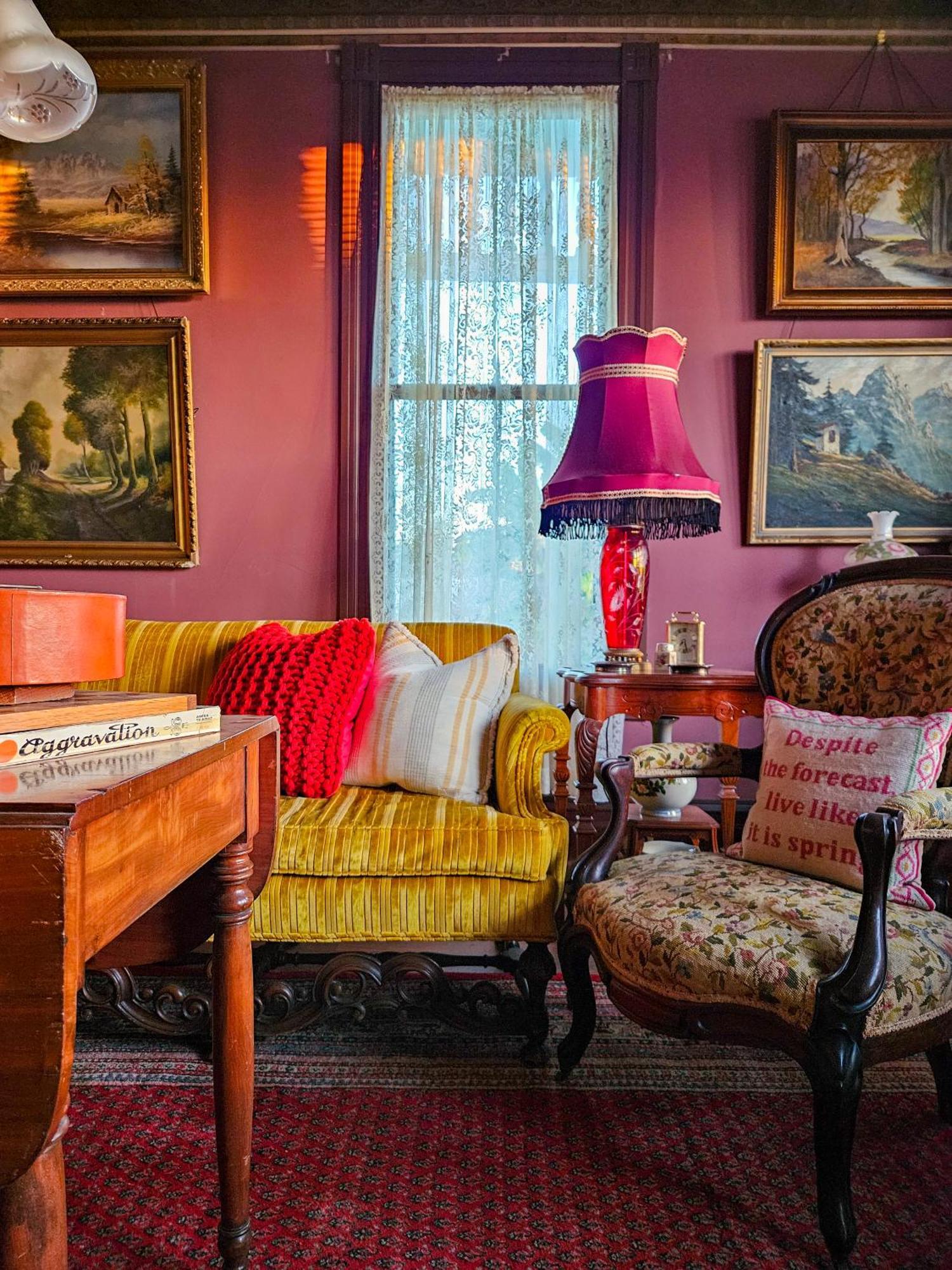The Jd Hyde Historic Inn ไวเซเลีย ภายนอก รูปภาพ