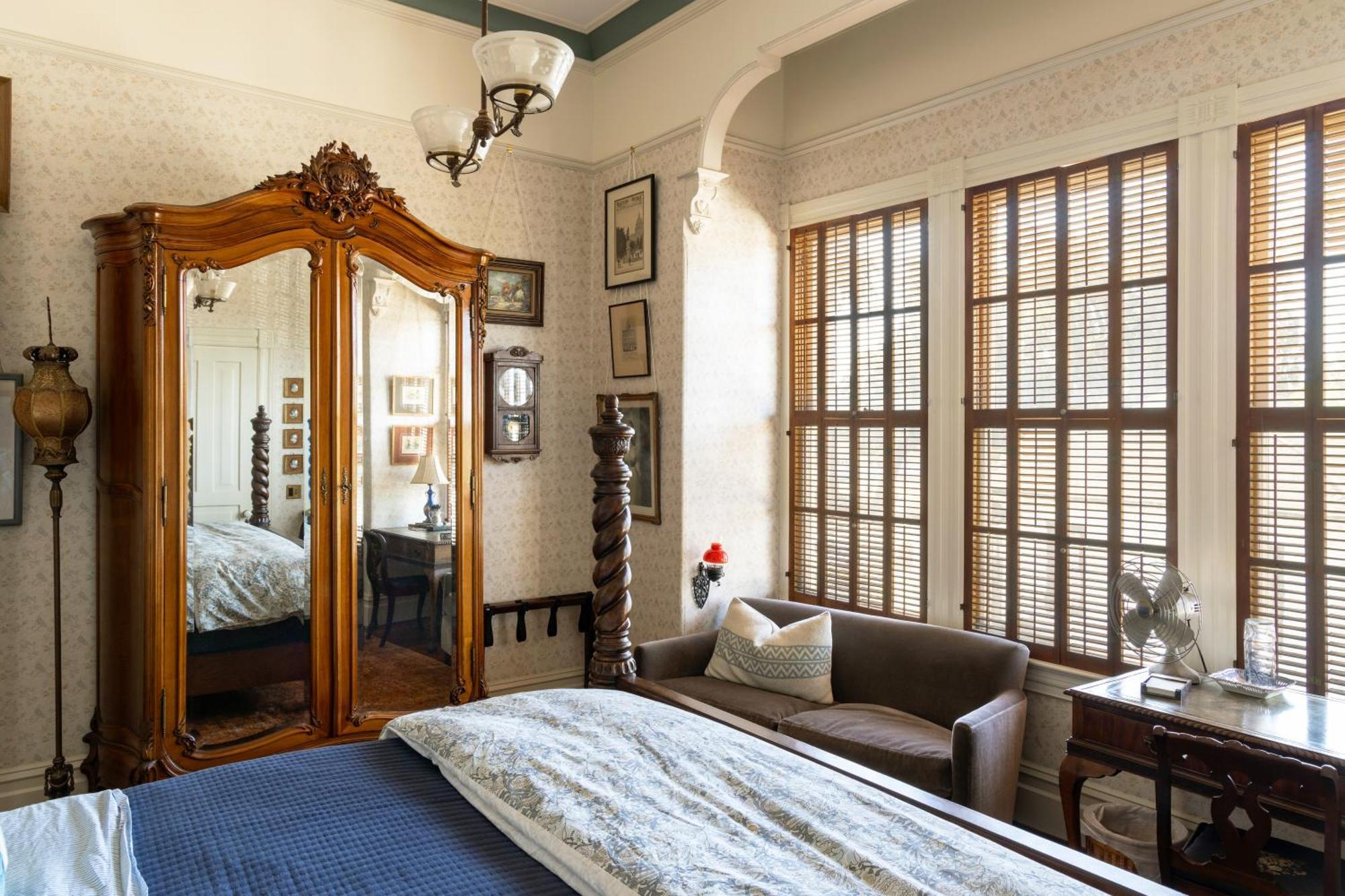 The Jd Hyde Historic Inn ไวเซเลีย ภายนอก รูปภาพ