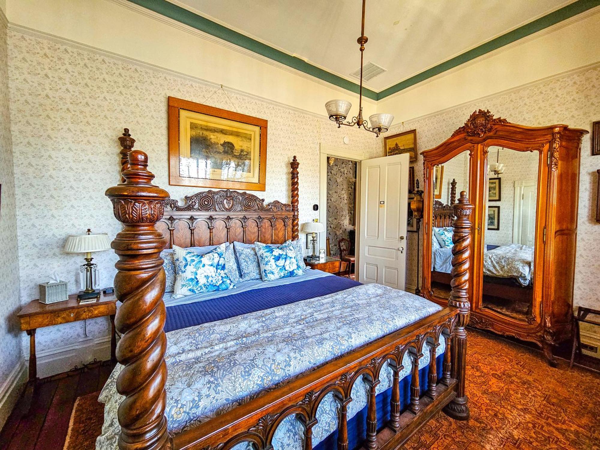 The Jd Hyde Historic Inn ไวเซเลีย ภายนอก รูปภาพ