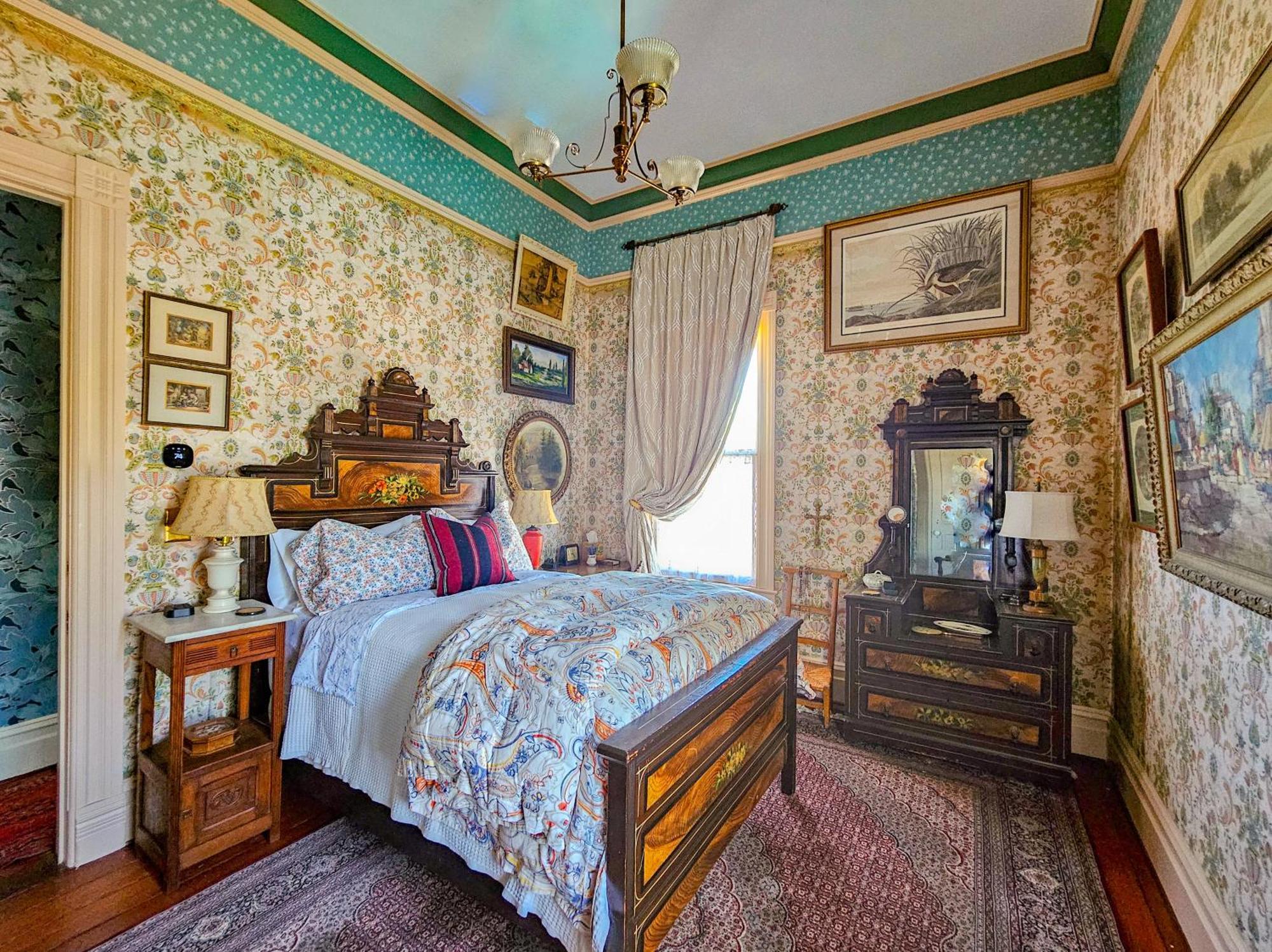 The Jd Hyde Historic Inn ไวเซเลีย ภายนอก รูปภาพ