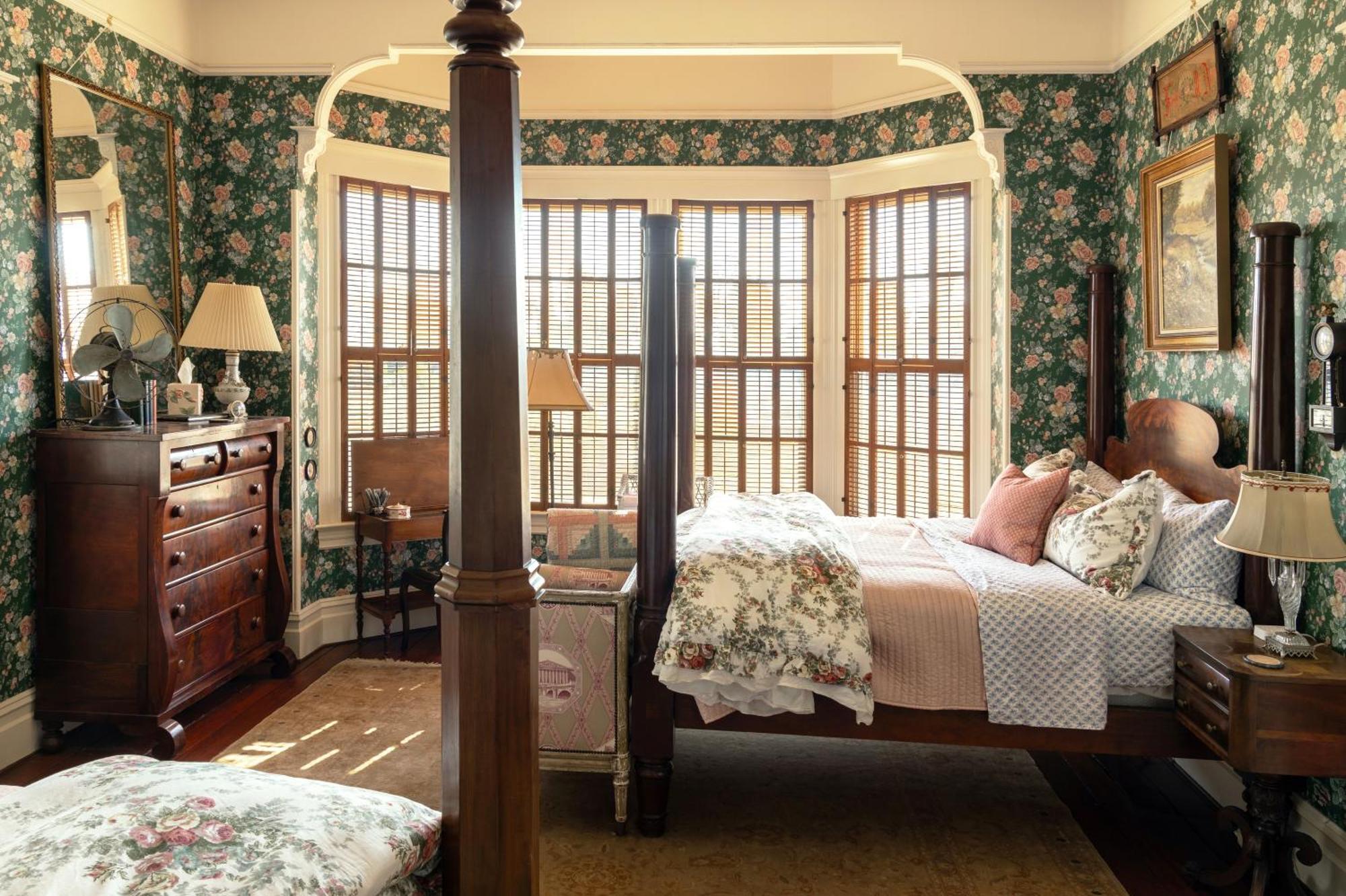 The Jd Hyde Historic Inn ไวเซเลีย ภายนอก รูปภาพ