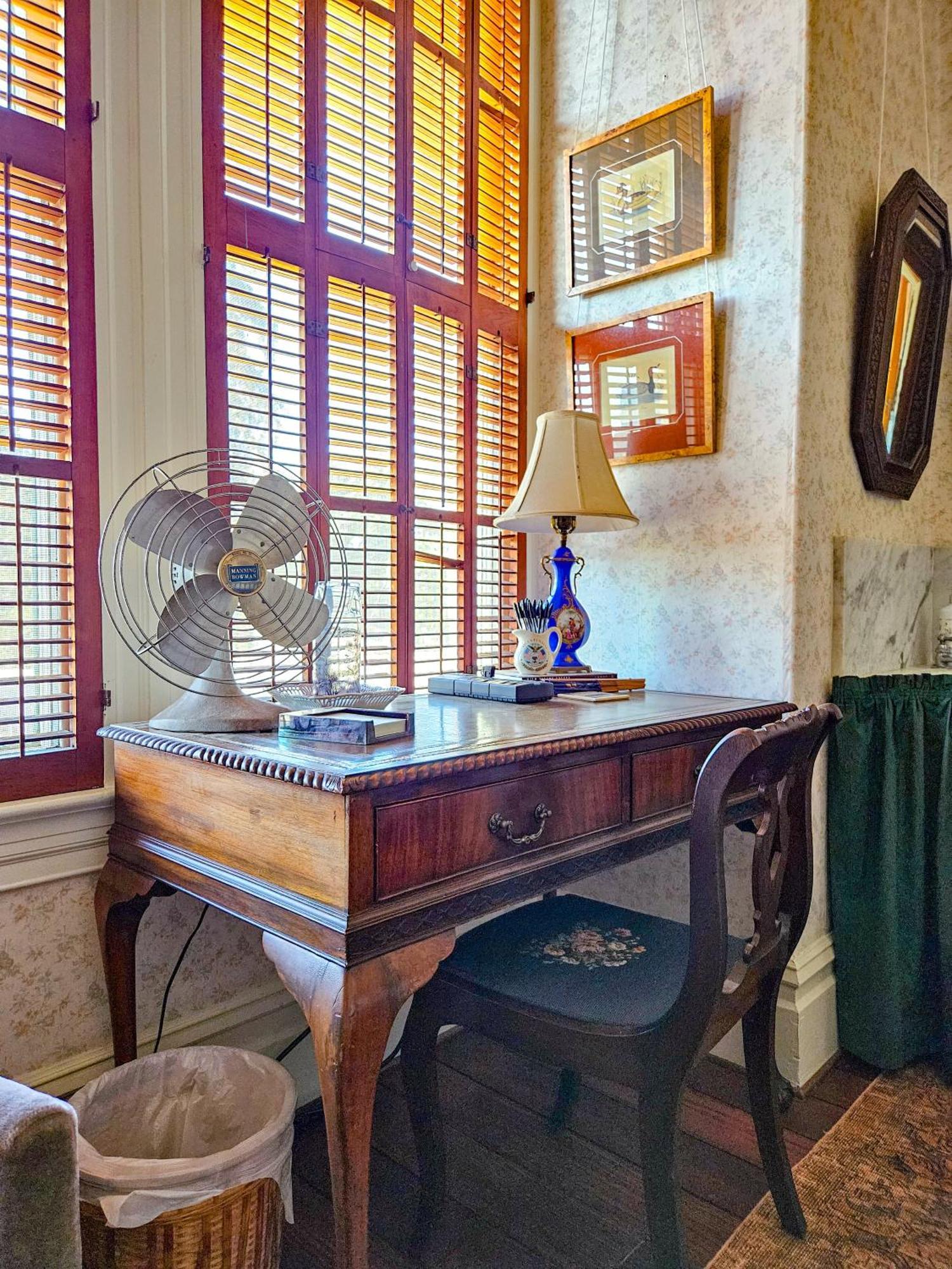 The Jd Hyde Historic Inn ไวเซเลีย ภายนอก รูปภาพ